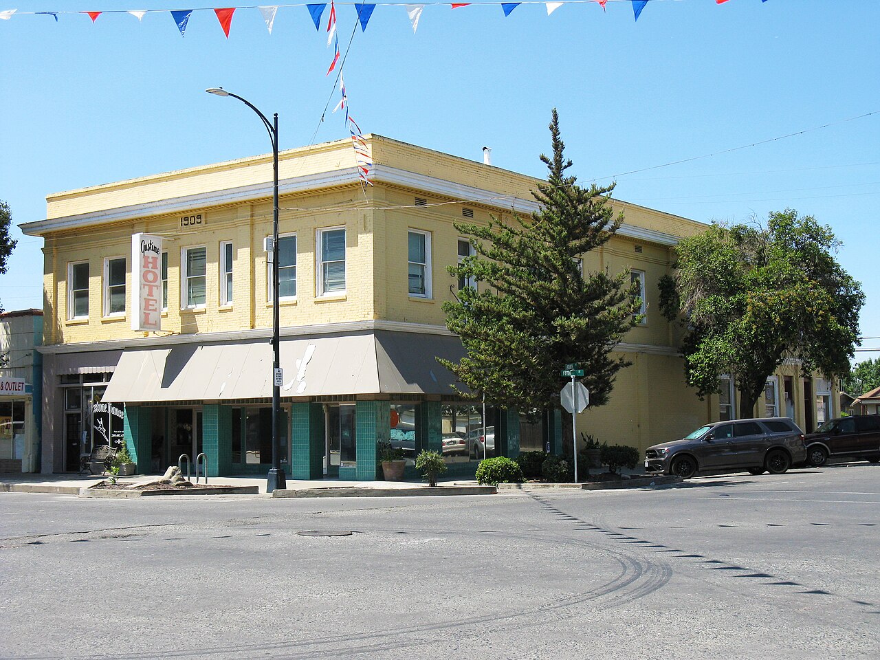 The Gustine Hotel — cover of WELCOME Gustine, the Gustine California city magazine